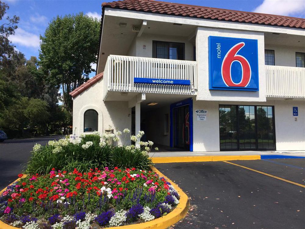 Motel 6-Petaluma, Ca Экстерьер фото